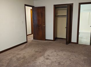 (Undisclosed Address), Youngstown, OH 44512