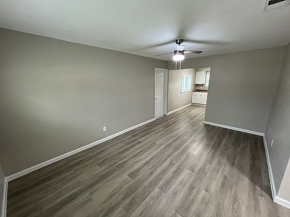 4th image of 14215 Osage Dr