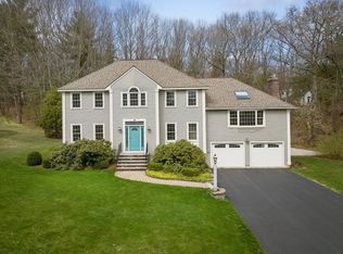 15 Windemere Dr, Andover, MA 01810