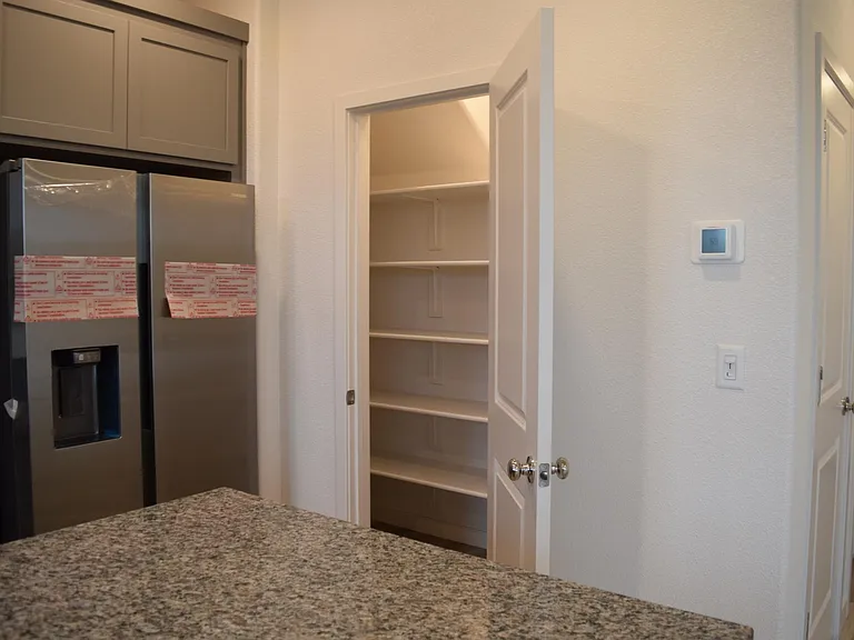 4405 Neptune Cir — Photo 6