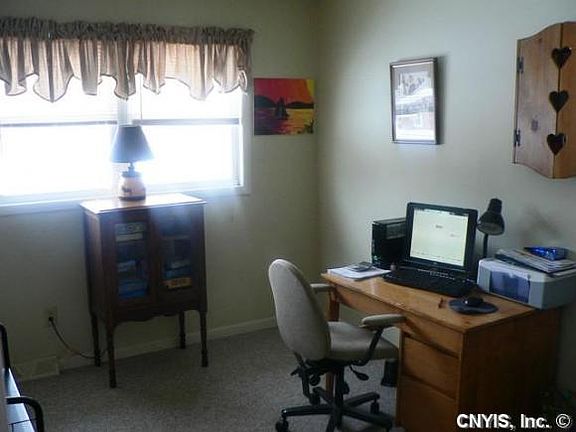 5th image of 1648 White Bridge Cir