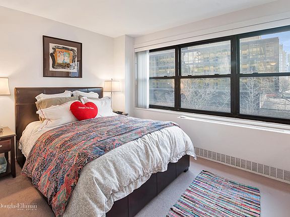 3rd image of 140 W End Ave #4S