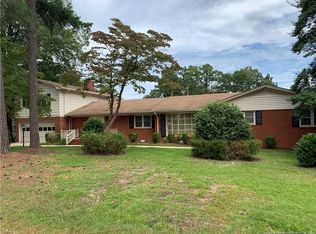 808 W Garden St, Lillington, NC 27546