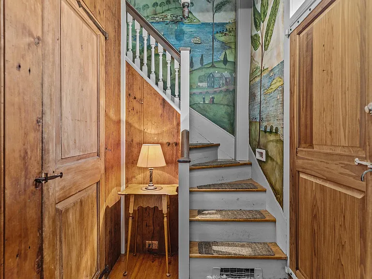 11 Cross St — Photo 7