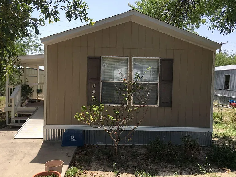 2800 Veterans Blvd #107 — Photo 5