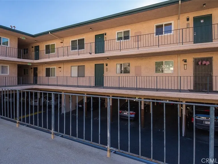 2940 N Verdugo Rd #321 — Photo 38