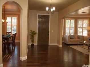 1833 Burnett Way, Sacramento, CA 95818