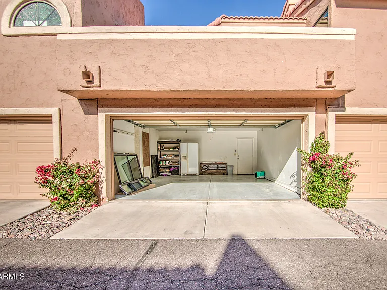 5640 E Bell Rd #1010 — Photo 35