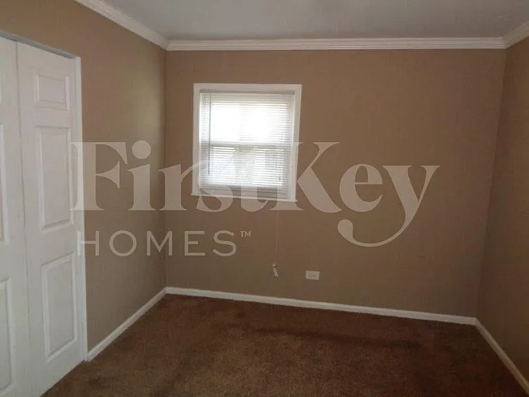 381 E Montana Ave — Photo 7