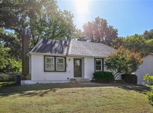 2106 N Antioch St, Clinton, MO 64735