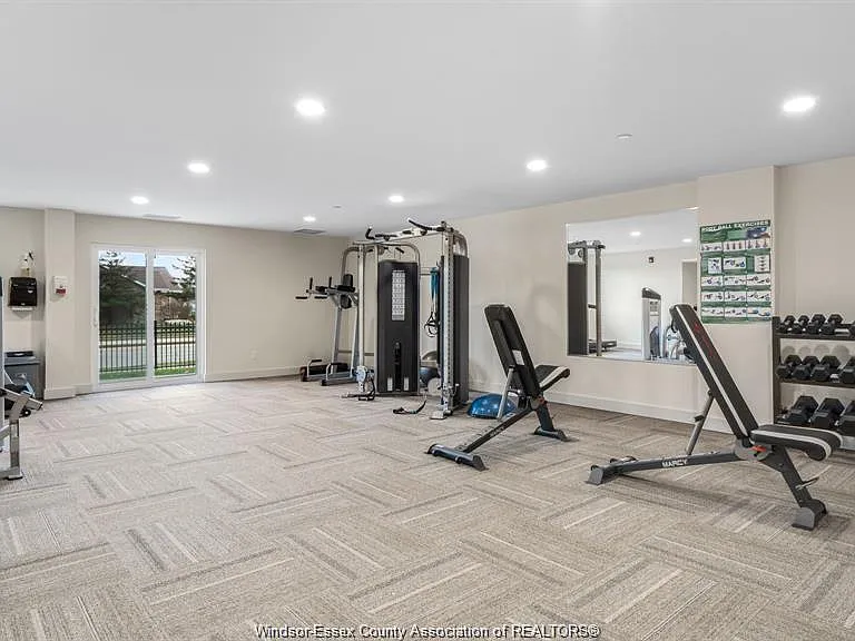 1611 Banwell Rd #317 — Photo 7