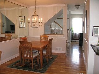 4th image of 22 Lincoln Ln