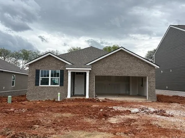 8932 Round Bale Ave, Bowling Green, KY 42104