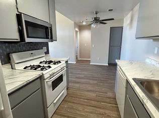1377 Oakdale Ave APT 18, El Cajon, CA 92021