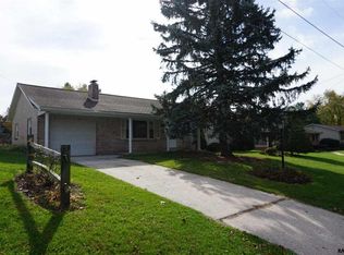 2350 Cedar Rd, York, PA 17408