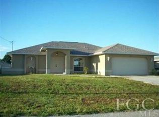 1412 SE 10th Ter, Cape Coral, FL 33990