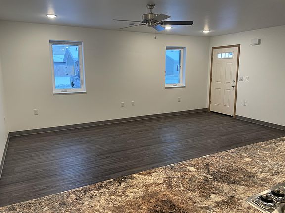 4th image of 2669 War Eagle St #B
