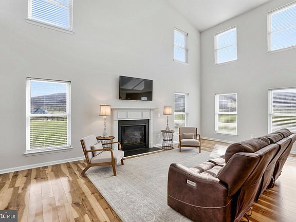4th image of 15615 Whispering Knoll Ct