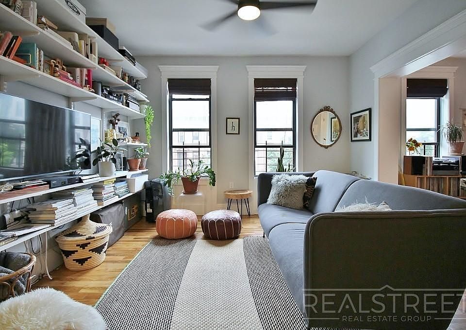 1st image of 1391 Dean St APT 3W