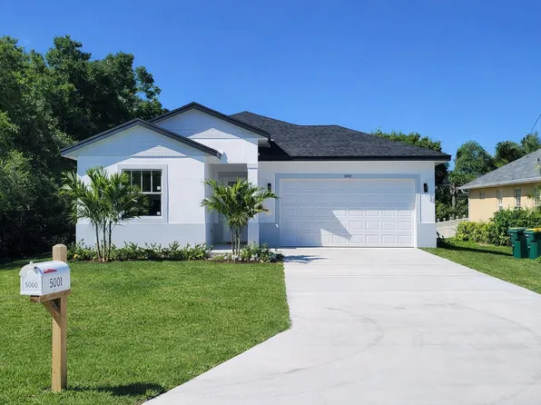 500 Sunset Road N, Rotonda West, FL 33947