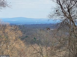 Peeper Ln, Winchester, VA 22603