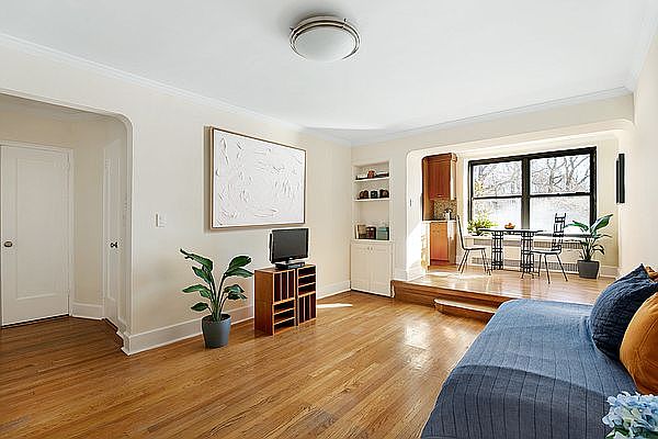 1st image of 425 Central Park W APT 2B