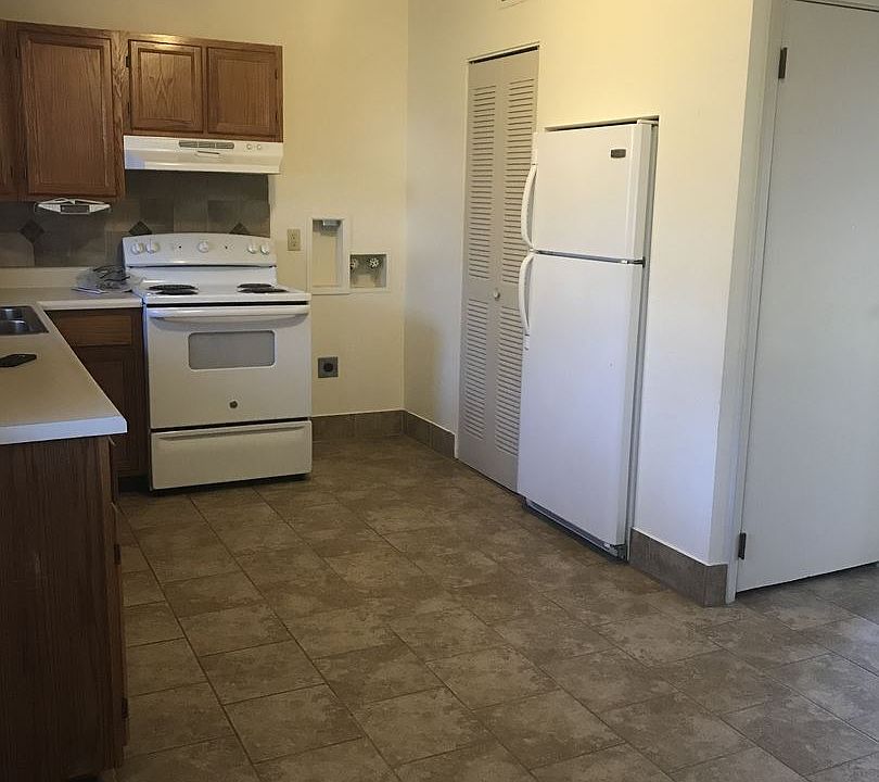 2nd image of 1021 Lindenwood Ln