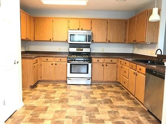 4th image of 3921 Eagles Nest St