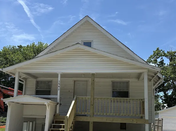 1541 Whittier St, Lincoln, NE 68503