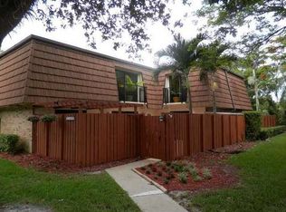 9142B SW 23rd St, Davie, FL 33324