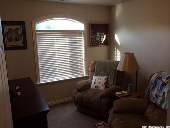 4th image of 476 E Aspen Meadows Ct