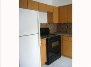 2338 NW 59th St, Miami, FL 33142