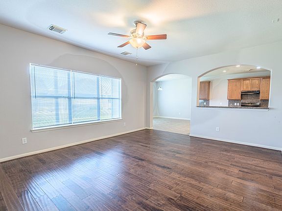 3rd image of 20926 Hamlet Ridge Ln