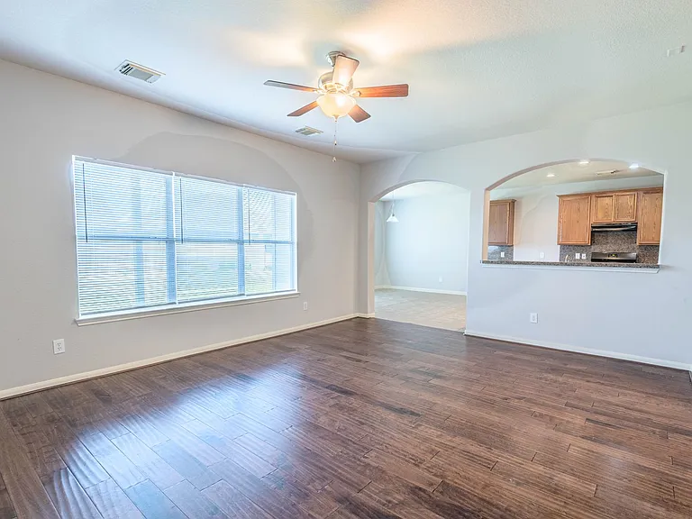 20926 Hamlet Ridge Ln — Photo 3