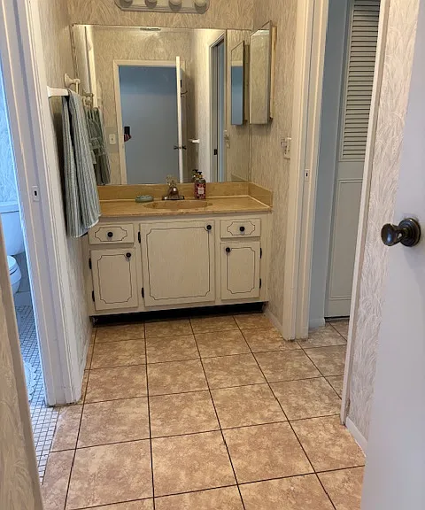 108 Amherst Ln #108 — Photo 15