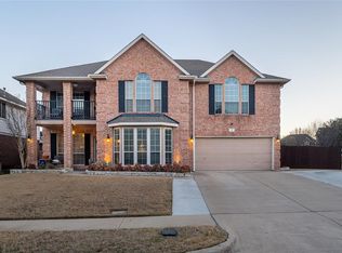 3 Whispering Bend Ct, Mansfield, TX 76063