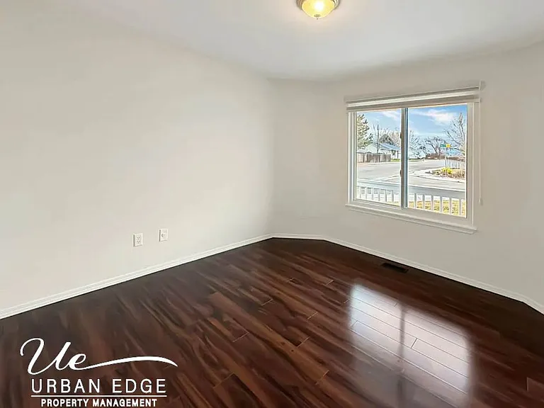 2807 Mink Pl — Photo 8