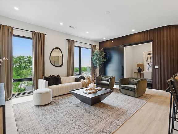 3rd image of 500 Merritt Ave #405