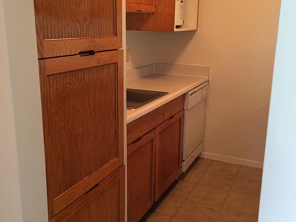 5th image of 658 Tempo Trail Dr APT B