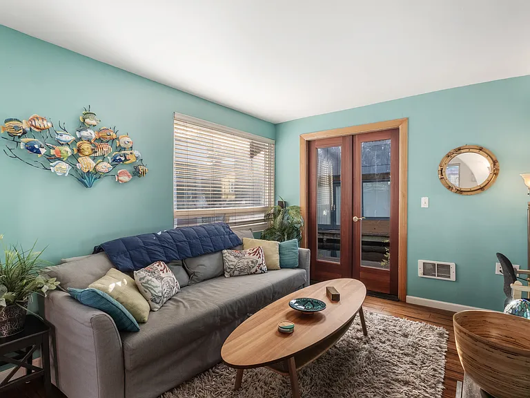 2031 Fairview Ave E #HOUSEBOAT D — Photo 7