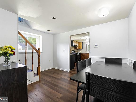 4th image of 5087 Wheatleys Pond Rd