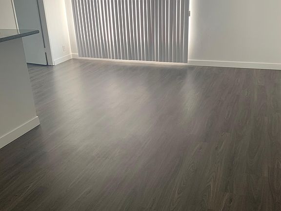 3rd image of 12327 Greene Ave