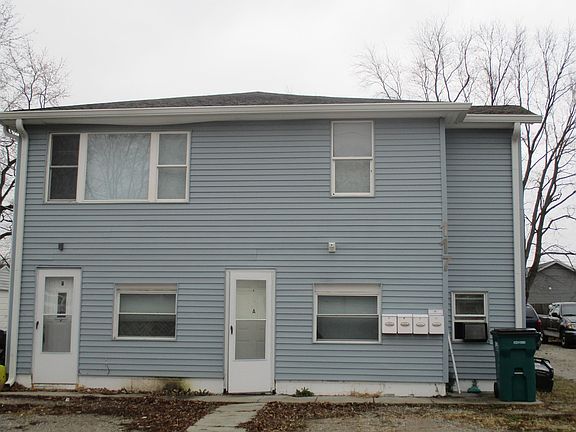 2nd image of 117 W Noble St #B