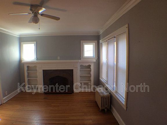 4th image of 6343 N Oakley Ave #2E