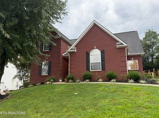 12935 Peach View Dr, Knoxville, TN 37922