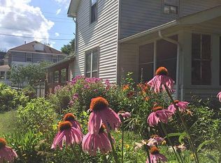 1021 State St, Cedar Falls, IA 50613