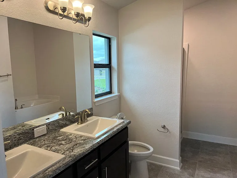 132 Bergamot Loop — Photo 13
