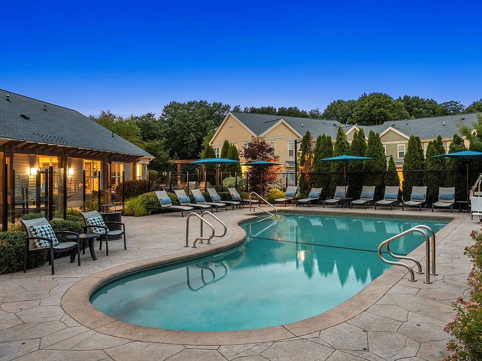 Make every day a mini-getaway at the River Birch at Watertown pool
