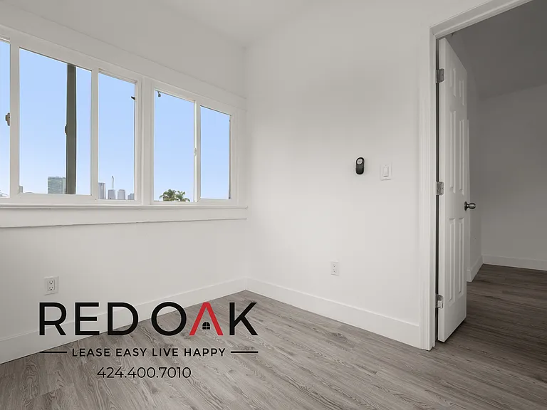 2255 W 14th St #310 — Photo 13