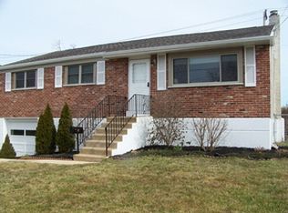 525 Ringold St, Phoenixville, PA